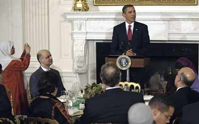 Barack Obama Buka Bersama