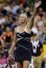 Pakai Busana New York, Sharapova Melaju