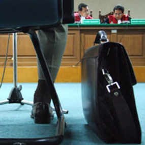 Panja Sepakat Majelis Hakim Terdiri dari 3 atau 5 Orang