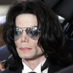 Selebriti Berkumpul di Pemakaman Michael Jackson