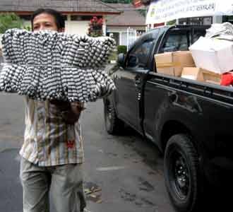 Bantuan untuk Korban Gempa