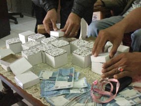 Ribuan Bom Ikan Diamankan KPPP Tanjungwangi