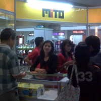 Mito Lux Berry Edition Jajal Pasar Ponsel di Bandung