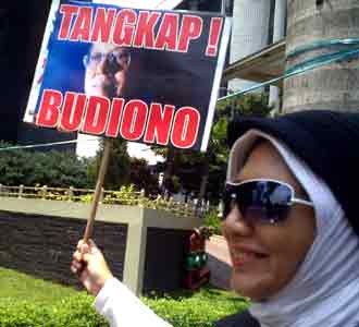 Aksi Tuntut Kasus Bank Century di KPK