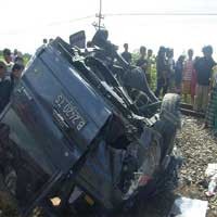 Korban Tewas Toyota Kijang Diseruduk KA Argo Wilis Bertambah