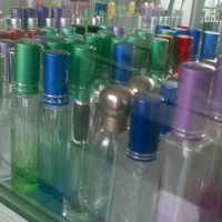 Harumnya Bisnis Isi Ulang Parfum