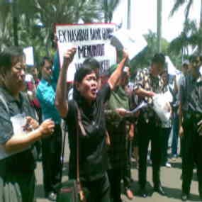 Nasabah Bank Global: Menkeu Tidak Patuhi Putusan MA