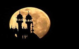 Jangan Berkecil Hati Raih Berkah Lailatul Qadar