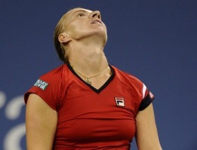 Petenis Putri Rusia Ulangi Catatan Buruk 2002