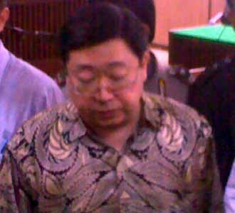 Robert Tantular Divonis 4 Tahun Bui