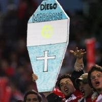 Sampai Maradona Kehabisan Darah