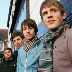 Arctic Monkeys Segera Eksis di Layar Lebar