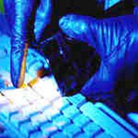 Pemerintah Saring Internet, Hacker Siap Perang  