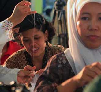Kreatif dengan Kerajinan Payet