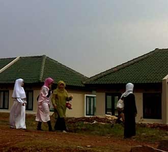 Pesantren Masyarakat Bukit Az-Zikra