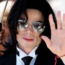 Blanket Tak Henti Tangisi Michael Jackson