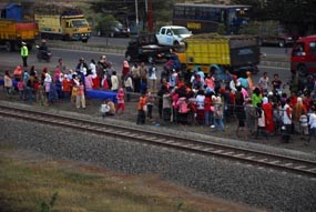 Buka Puasa Korban Lumpur Lapindo Pecahkan Rekor Muri