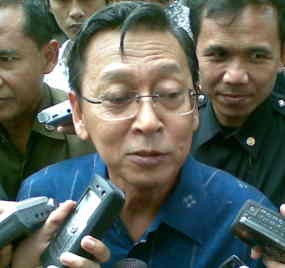 Boediono: Perbankan Jangan Kebanyakan Main Produk Derivatif