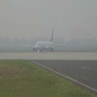 Kabut Asap Kembali Ganggu Penerbangan di Bandara SMB II Palembang