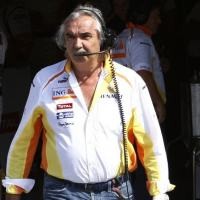 Akui Skandal di Singapura, Bos Renault Mundur