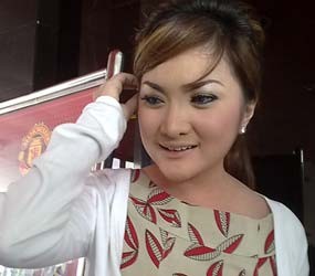 Kiki Amalia Gemar Nabung Tapi Boros