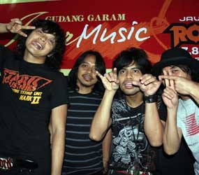 Dibilang Cupu, GIGI Makin Nafsu Garap Lagu Religi