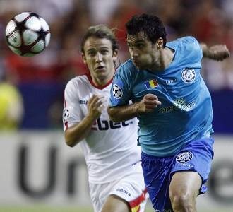 Sevilla di Puncak Grup G