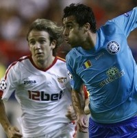 Sevilla Menang, Stuttgart-Rangers Seri