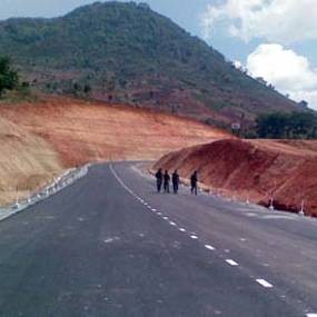 Puncak Arus Mudik, Jalur Nagrek Padat Merayap