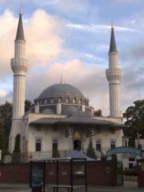 Gunakan Hisab, Jerman Rayakan Lebaran 20 September