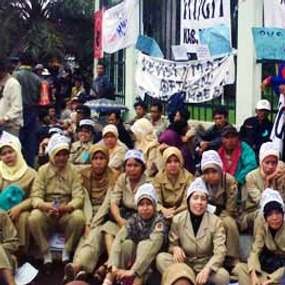 Gaji dan Uang Makan PNS dan TNI/Polri di 2010 Naik