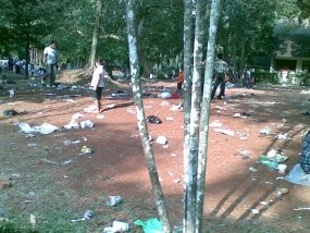 Pengunjung Ragunan Membludak, Sampah dan Toilet Jadi Masalah 