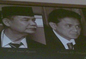 Chandra dan Bibit Resmi Diberhentikan Sementara Chandra dan Bibit Resmi Diberhentikan Sementara