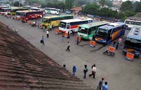 Terminal Kp Rambutan Masih Sepi