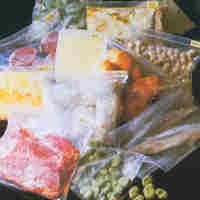 Menyimpan Stok Makanan