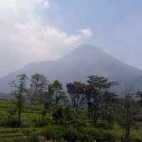 Lokasi Pusat Api Tak Bisa Dilihat pada Siang Hari