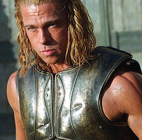 Brad Pitt Lirik Sekuel Sherlock Holmes