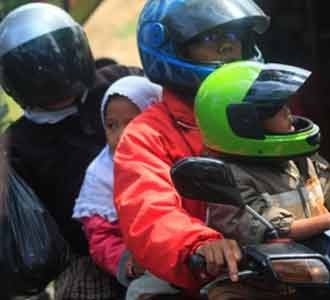 Kembali Ke Jakarta