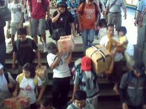 Mudik Seorang, Balik Bertiga