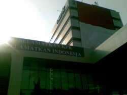 Erry dan Tumpak Lebih Cocok Jadi Plt Pimpinan KPK