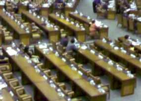 325 Anggota DPR Teken Absensi Kok yang Hadir Cuma 100-an 