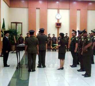 Jasman Dilantik Jadi Kajati Kalteng