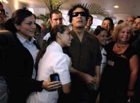 Belanja Perhiasan, Qaddafy Dikerubuti Turis di Venezuela