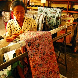 UNESCO Tetapkan Batik Sebagai Warisan Budaya Indonesia