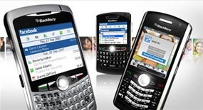 Bandwidth Blackberry Habis Buat Chatting dan Facebook