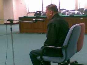 Sidang Perdana, Hengky Tak Ingin Didampingi Pengacara