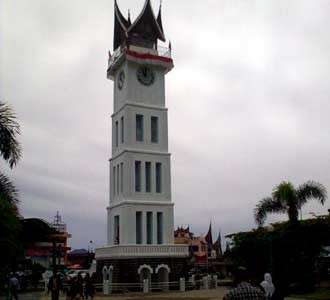 Bukit Tinggi Aman Dari Gempa