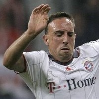 Bayern-Juve Berakhir Tanpa Gol