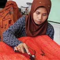 92 Tahun Membatik, Karya Warga Madura Disuka Wisatawan Asing