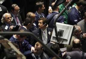 Dow Jones Jatuh 203 Poin